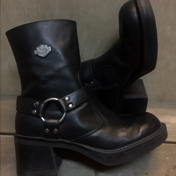 Harley-Davidson Shoes - Black leather Harley Davidson Roding Boots Sz 7.5